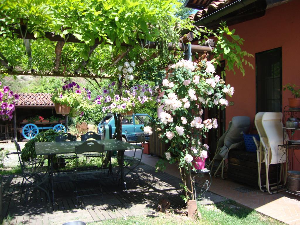Cascina Nel Bosco Bed & Breakfast Moncucco Torinese Bagian luar foto